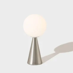 Bilia Mini H26 nikiel - Fontana Arte - lampa biurkowa