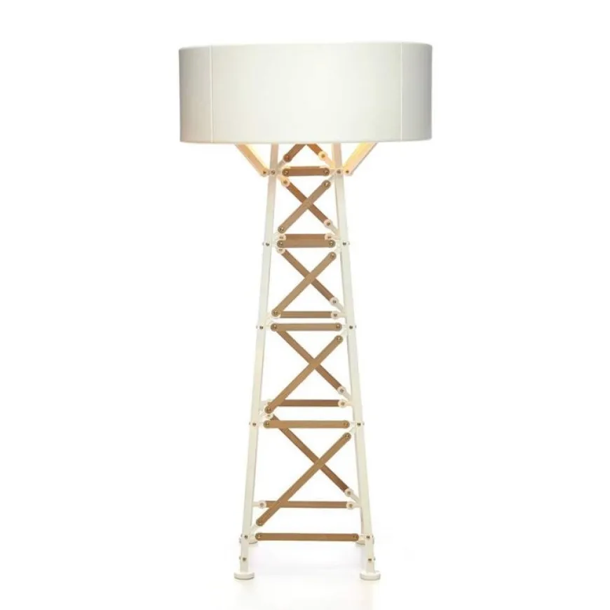 Construction H185 naturalne drewno, biały - Moooi - lampa podłogowa
